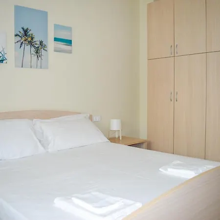 Homiday - Cerrano Park Apartamento Pineto