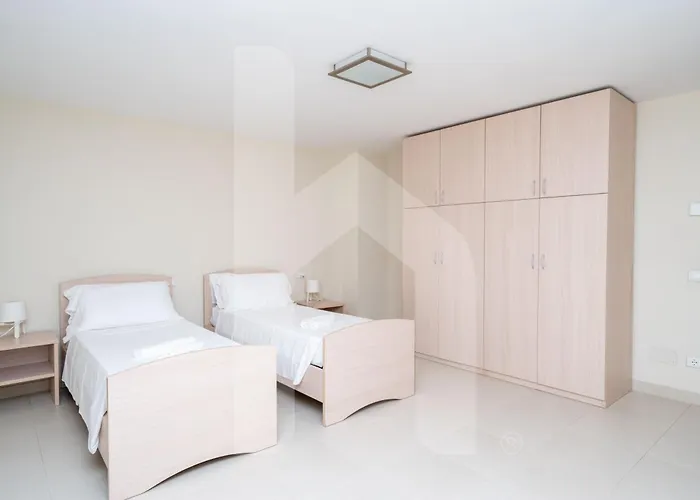 Homiday - Cerrano Park *